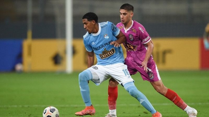 Arsenal debe remontar ante Cristal, para seguir en la Sudamericana