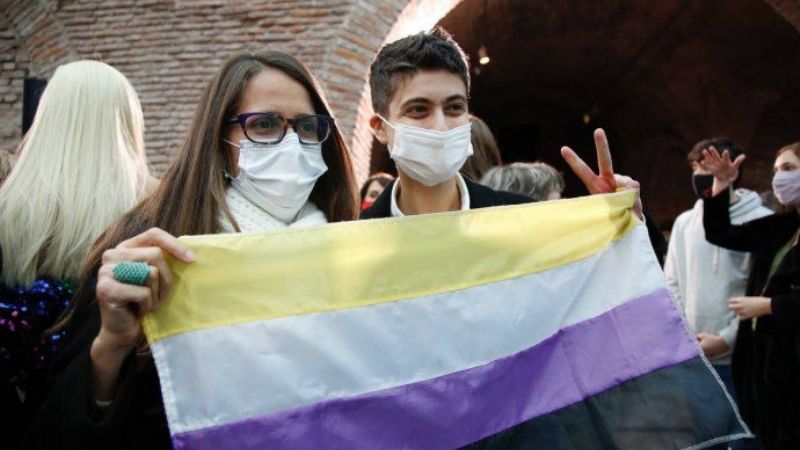 Qué pasará con la jubilación de las personas no binarias