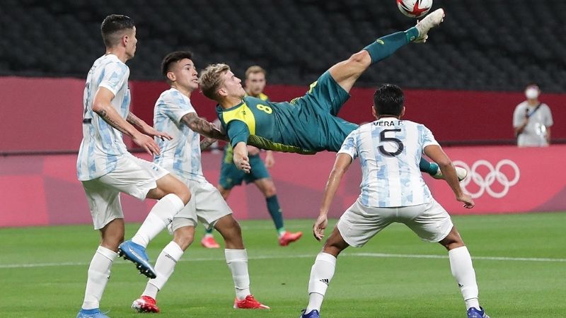 Argentina cayó 0-2 con Australia, en su debut olímpico