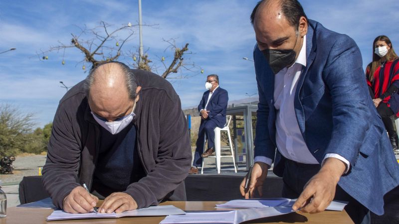 Inauguraron el nuevo acceso a La Gruta y ya se avanza con el Santuario