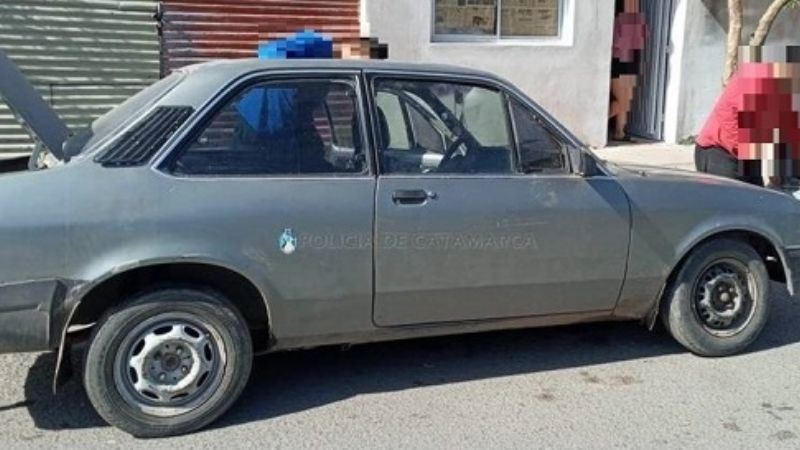 Tres detenidos por un robo