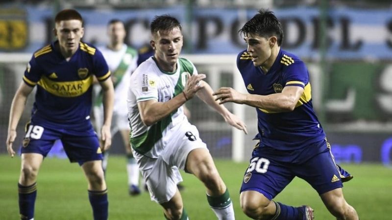 Los pibes de Boca, que merecieron más, empataron con Banfield
