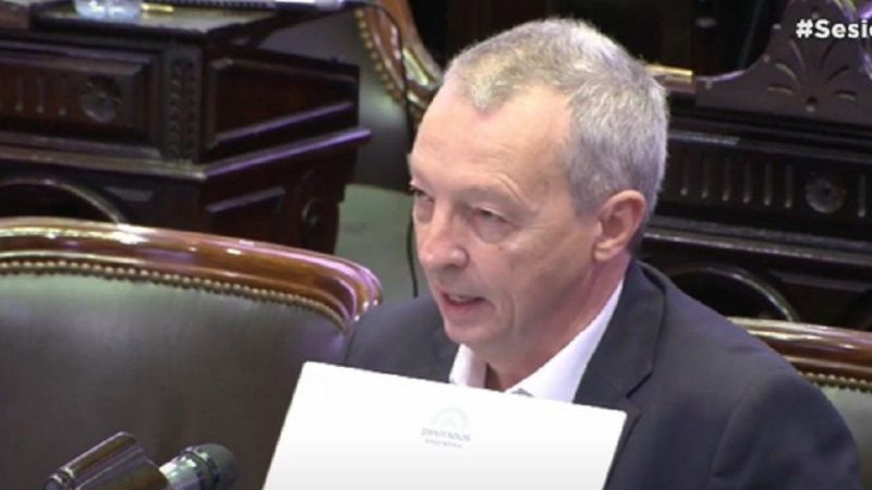 Denett repudió las expresiones misóginas de Manzi