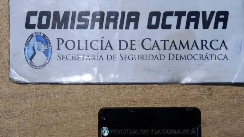 Aprehenden a un arrebatador y recuperan un teléfono celular de alta gama