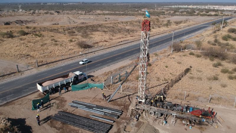 Nueva perforación de agua potable para abastecer a Capital