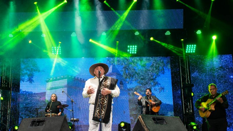 El interior catamarqueño se lució en la segunda luna del Poncho 2021