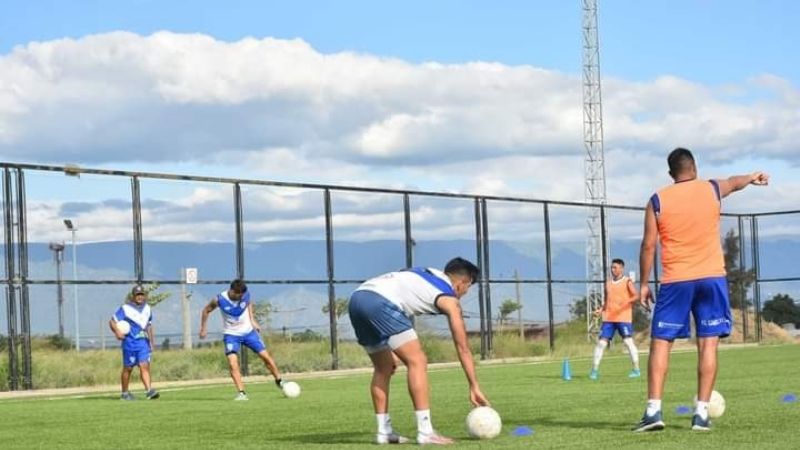 Vélez Sarsfield volverá a entrenar este miércoles por la tarde