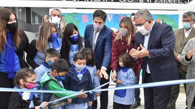 Se inauguró una fábrica de la industria tecnológica en El Pantanillo