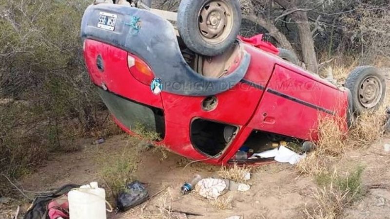 Volcó con su auto en Colonia del Valle