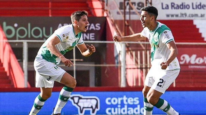 Victorias visitantes de Banfield y Atl. Tucumán