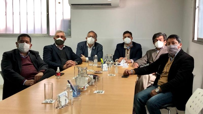 Reunión de Senadores con autoridades de Salud