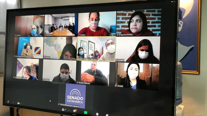 Reunión de Senadores con autoridades de Salud