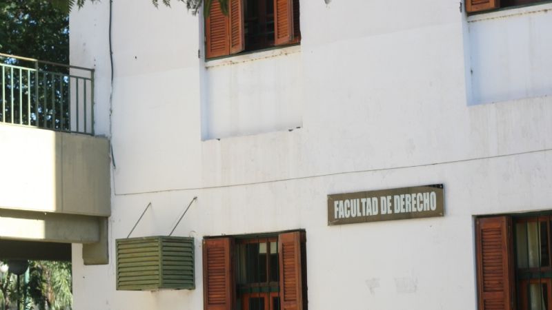 Derecho en red para asesoramiento legal gratuito