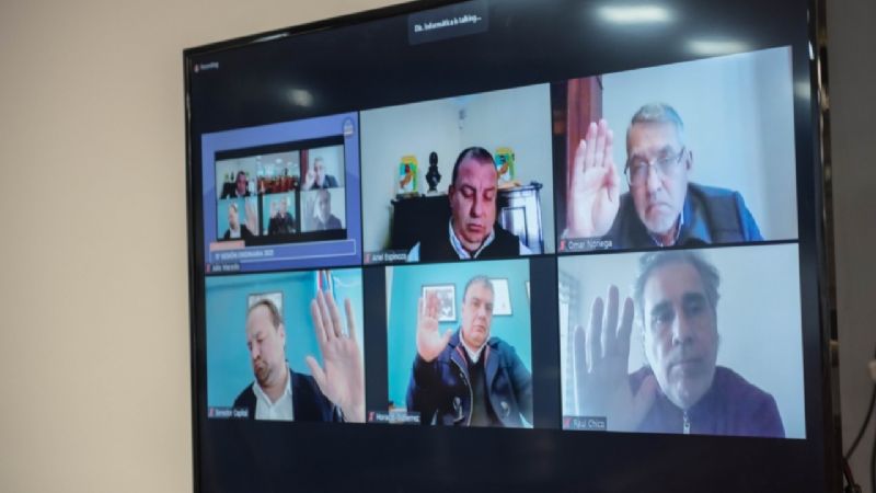 Senadores sesionaron y aprobaron varios proyectos