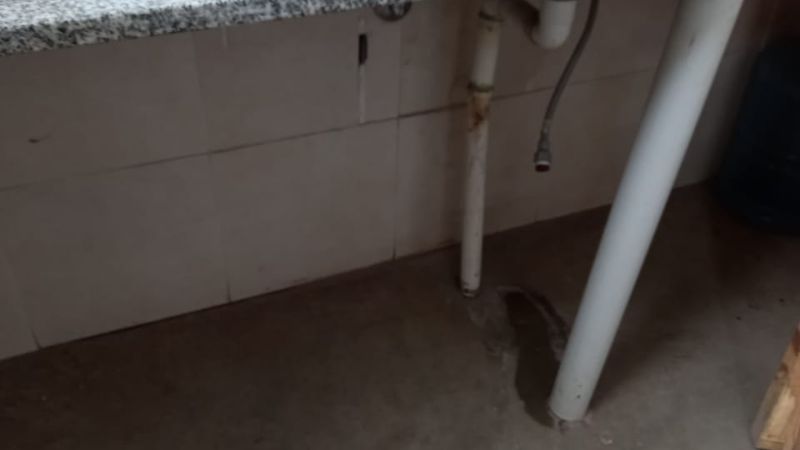 Hacinamiento peligroso en oficina pública