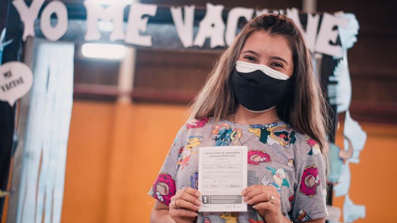 Desde el martes, se vacunará a adolescentes en toda la provincia