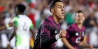 FUNES MORI debutó con gol para México y hasta cantó el himno de aquel país.