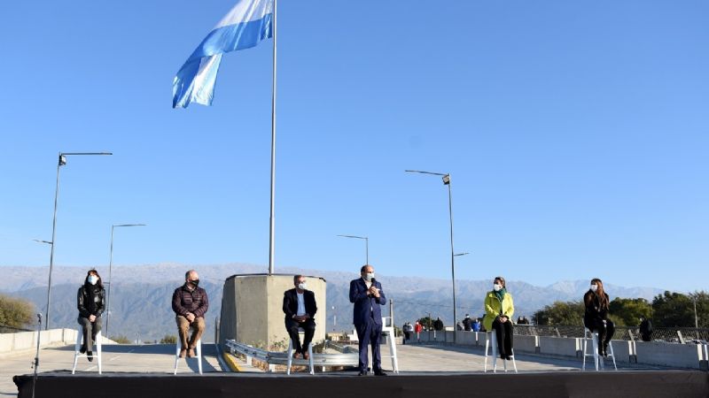 En el cumpleaños 338 de la ciudad, inauguraron la obra de Avenida Bicentenario