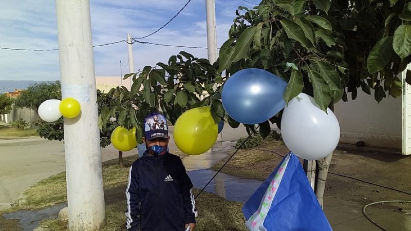 Vecinos de Valle Chico recorrieron el barrio con la Virgen del Valle