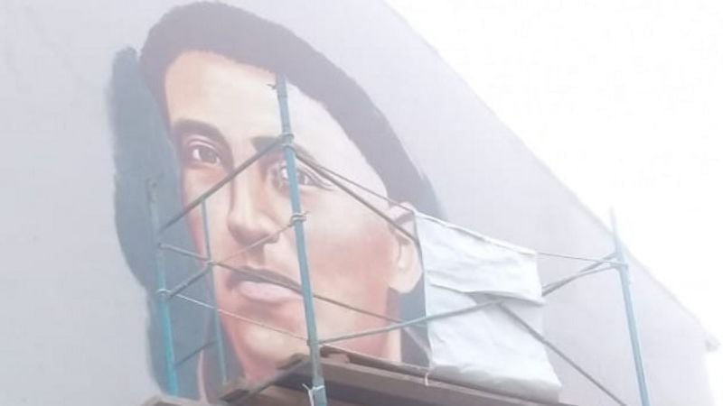 El pintor Luciano Reynoso con la “musa” de Esquiú