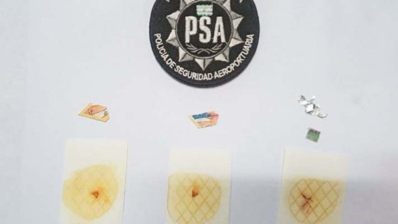 Detienen a un hombre con 700 pastillas de éxtasis en Aeroparque
