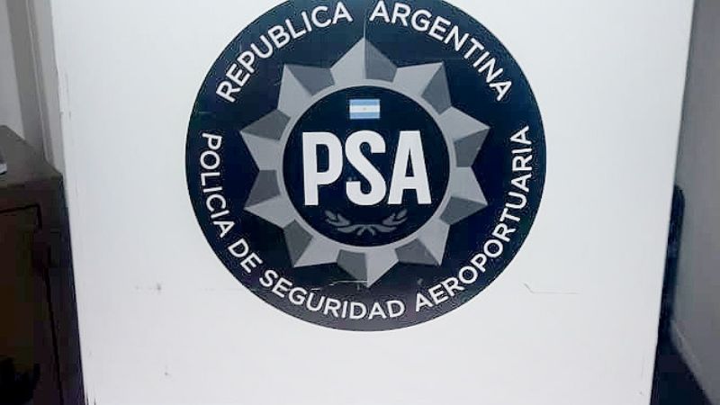 Detienen a un hombre con 700 pastillas de éxtasis en Aeroparque