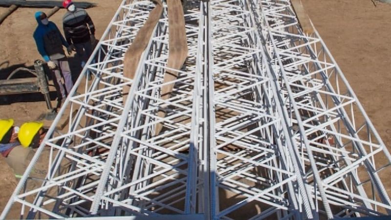 Mutquín inició la construcción de su Polideportivo