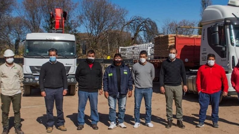 Mutquín inició la construcción de su Polideportivo