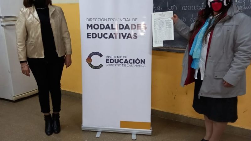 Entrega de títulos del Plan FinEs para la cohorte 2018