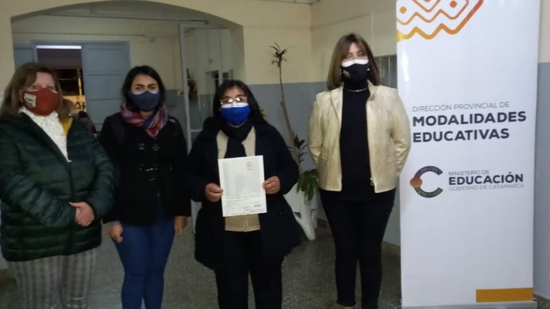 Entrega de títulos del Plan FinEs para la cohorte 2018