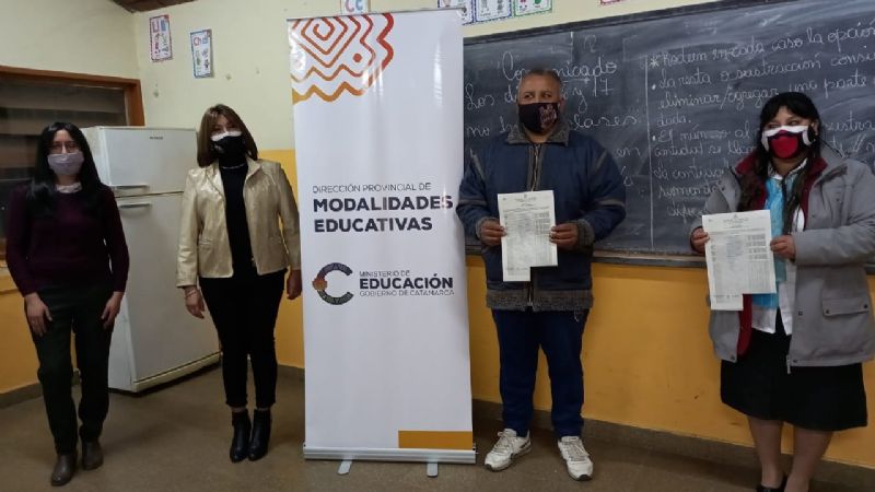 Entrega de títulos del Plan FinEs para la cohorte 2018