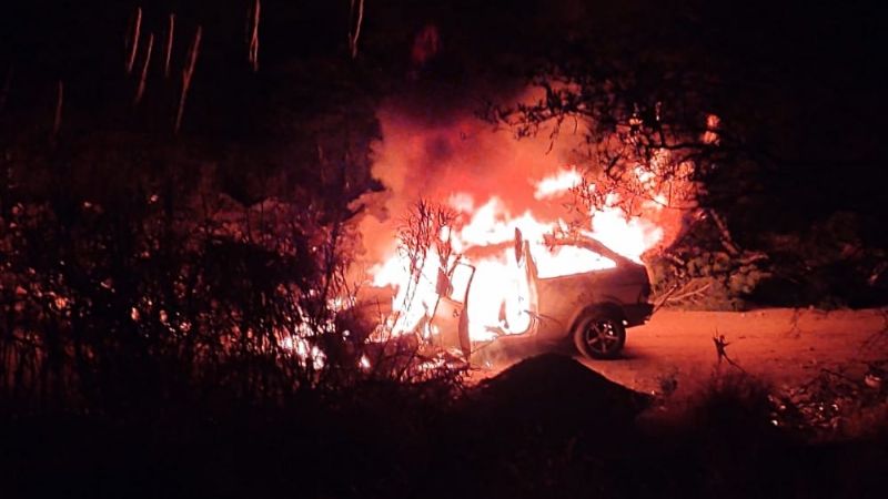 Se prendió fuego un auto