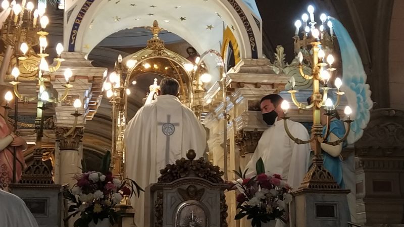El Padre José Díaz puso su episcopado en manos de la Virgen del Valle