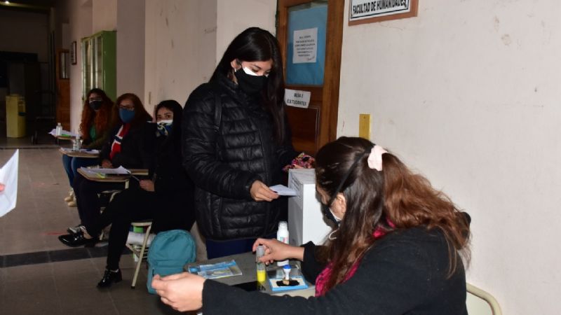 Normal desarrollo de elecciones en la UNCA