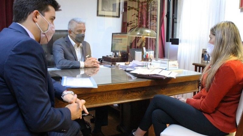 Docentes que sean autoridades electorales serán reconocidos con puntaje