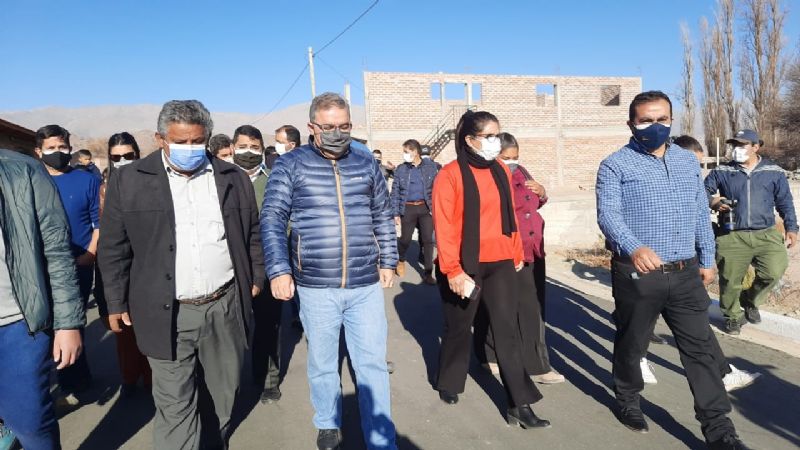 Jalil inauguró el asfaltado y hay más proyectos en San José