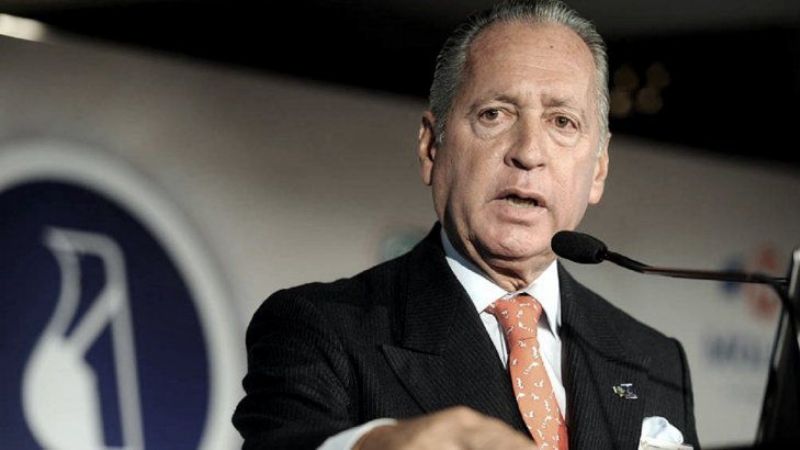 Polémica propuesta de no pagar el sueldo a quienes no se quieran vacunar