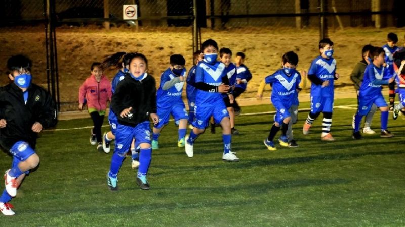 Exitoso debut de "La Maquinita", en Vélez Sarsfield