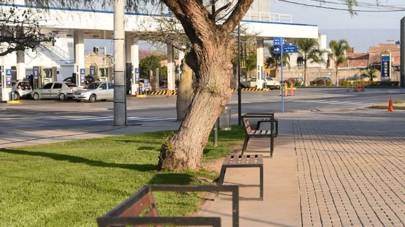 Saadi inauguró las obras en la Plaza El Aviador