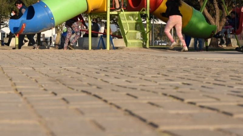 Saadi inauguró las obras en la Plaza El Aviador