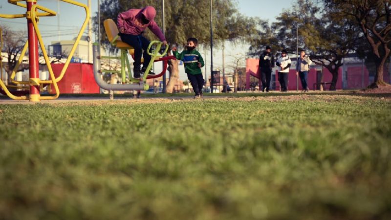 Saadi inauguró las obras en la Plaza El Aviador