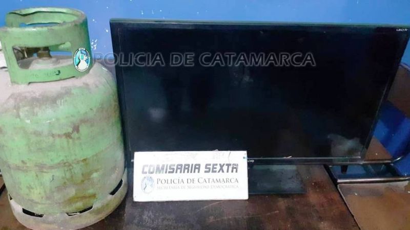 Escondieron en un descampado una garrafa y un televisor robadas