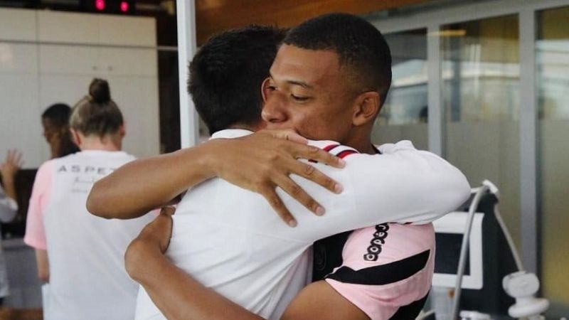 Bianchi le dio la bienvenida a Messi al PSG