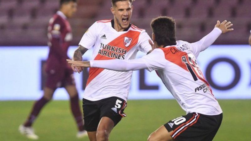 Con equipo alternativo, River recibe a Vélez