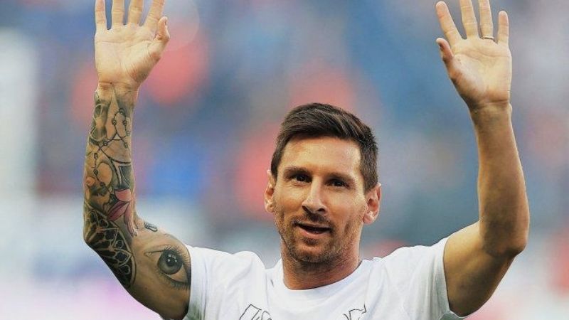 El PSG presentó a Messi en el Parque de los Príncipes