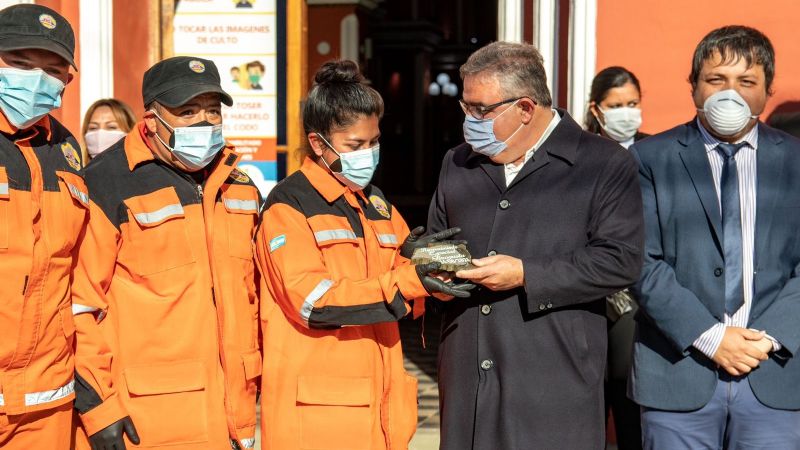 Jalil anunció y recorrió obras en Tinogasta
