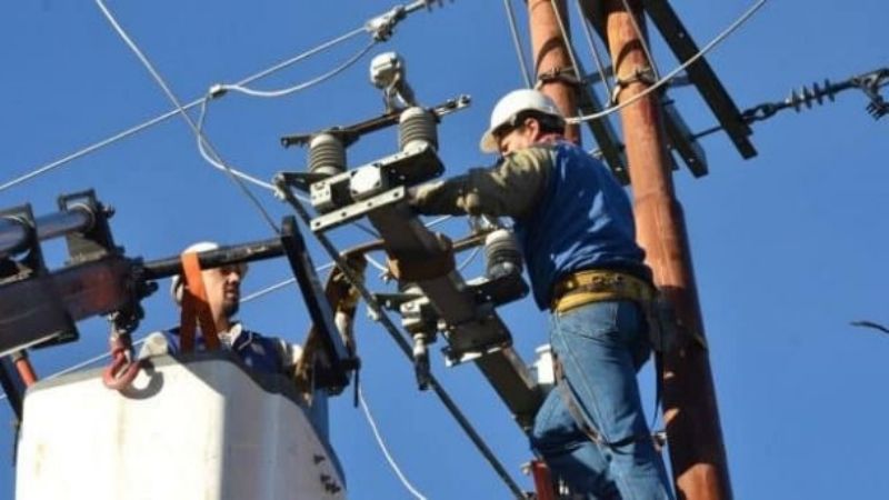 Por mejoras en el servicio, corte de luz en la zona de la Alameda