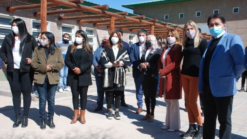 Entrega de obras de refacción en Fiambalá