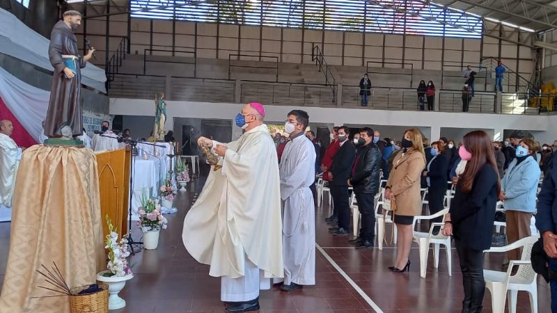 El padre Julio Quiroga del Pino es el nuevo párroco de San Francisco de Asís