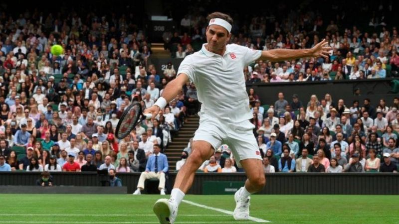 Federer anunció que pasará de nuevo por el quirófano